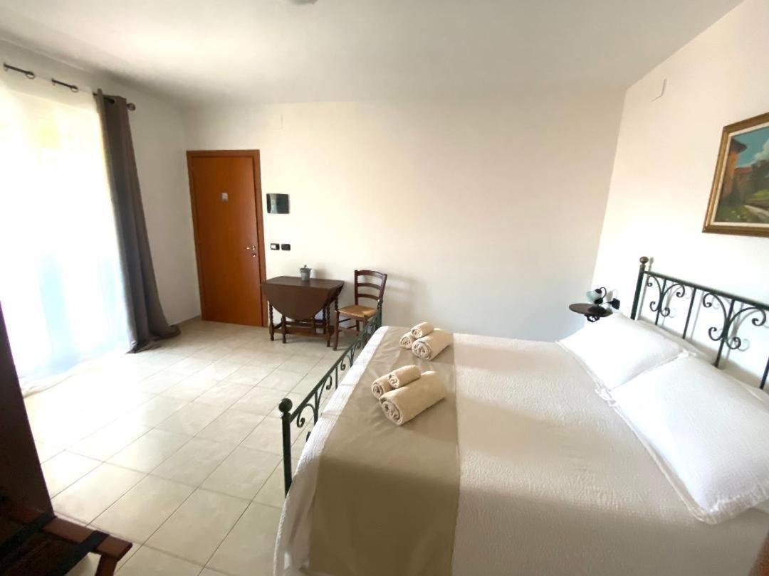Villa Pedrosu Casa Linari Extérieur photo