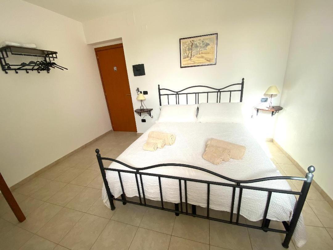 Villa Pedrosu Casa Linari Extérieur photo
